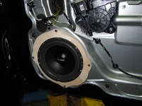 Установка Фронтальная акустика Magnat Edition 216 в Ford Focus II